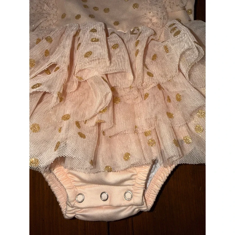 Marie Nicole Clothing Baby Girl Gold Polka Dot Tulle Tutu Romper Peach 3-6M